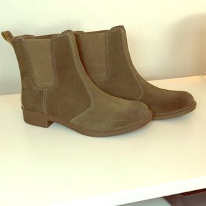 Kodiak, green suede waterproof ankle boots